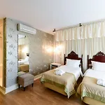 Casa De Sao Mamede Hotel 3*