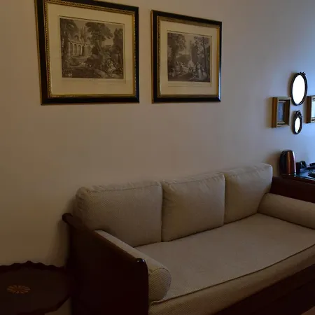 מלון Casa De Sao Mamede 3*