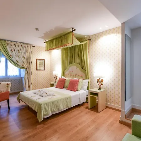 Casa De Sao Mamede Готель Лісабон