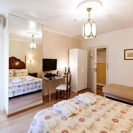 Casa De Sao Mamede Готель Лісабон