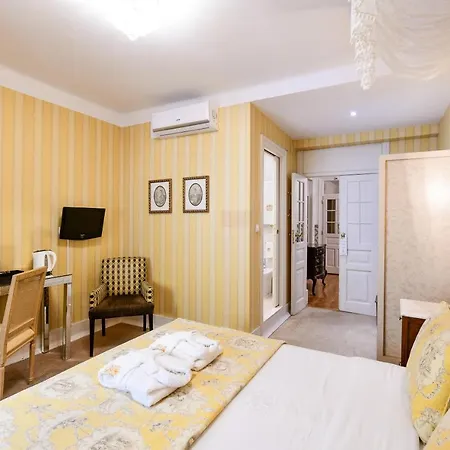 Готель Casa De Sao Mamede Лісабон